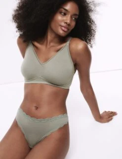 3pk Non Wired Full Cup Bras -Marks And Spencer Shop 3pk non wired full cup bras 15