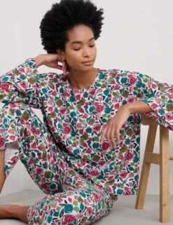 Cotton Rich Floral Cropped Pyjama Set 11 Cotton Rich Floral Cropped Pyjama Set -Marks And Spencer Shop Cotton Rich Floral Cropped Pyjama Set 3