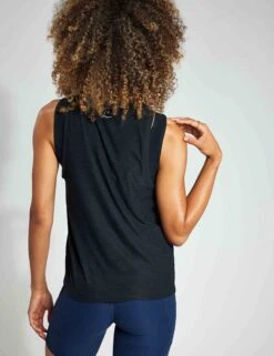 Beyond Yoga Featherweight Rebalance Yoga Vest Top -Marks And Spencer Shop Featherweight Rebalance Yoga Vest Top 2