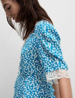 Floral Lace Detail V-Neck Blouse -Marks And Spencer Shop Floral Lace Detail V Neck Blouse 4