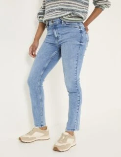 High Waisted Slim Fit Jeans