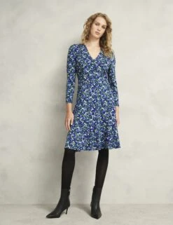 Jersey Floral V-Neck Knee Length Skater Dress