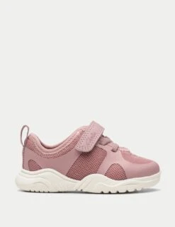 Clarks Kids' Riptape Trainers (4 Small - 6.5 Small)