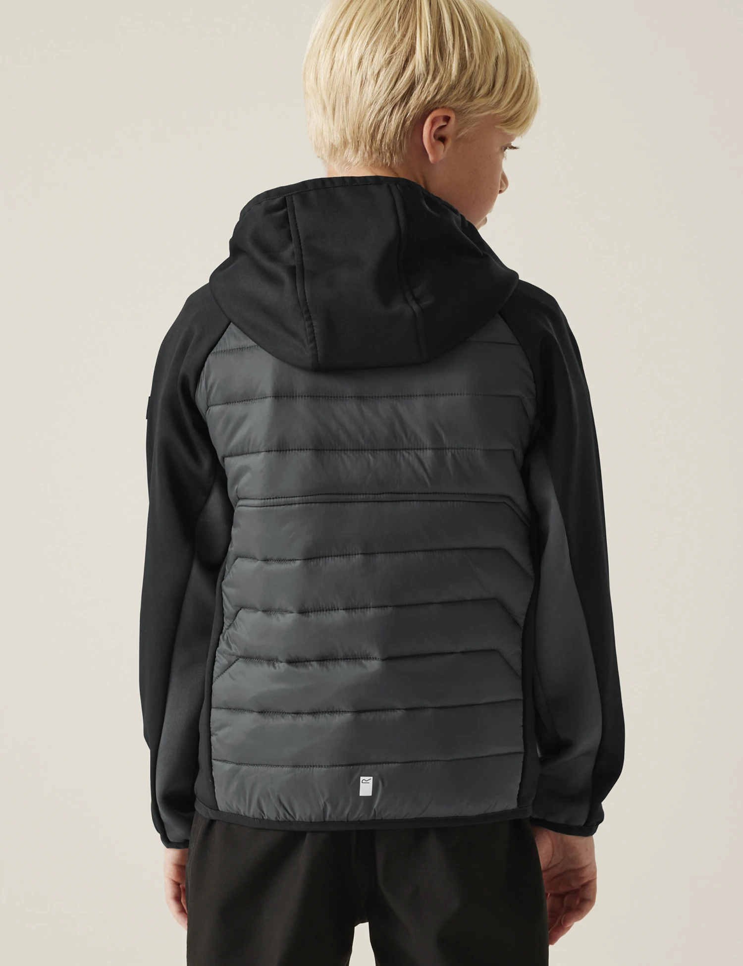 Regatta Kielder Hybrid IX Hooded Jacket (3-13 Yrs) 4 Regatta Kielder Hybrid IX Hooded Jacket (3-13 Yrs) - Image 4