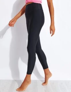 Airlift High Waisted 7/8 Leggings