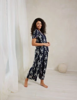 Printed Cropped Lobster Pyjama Set