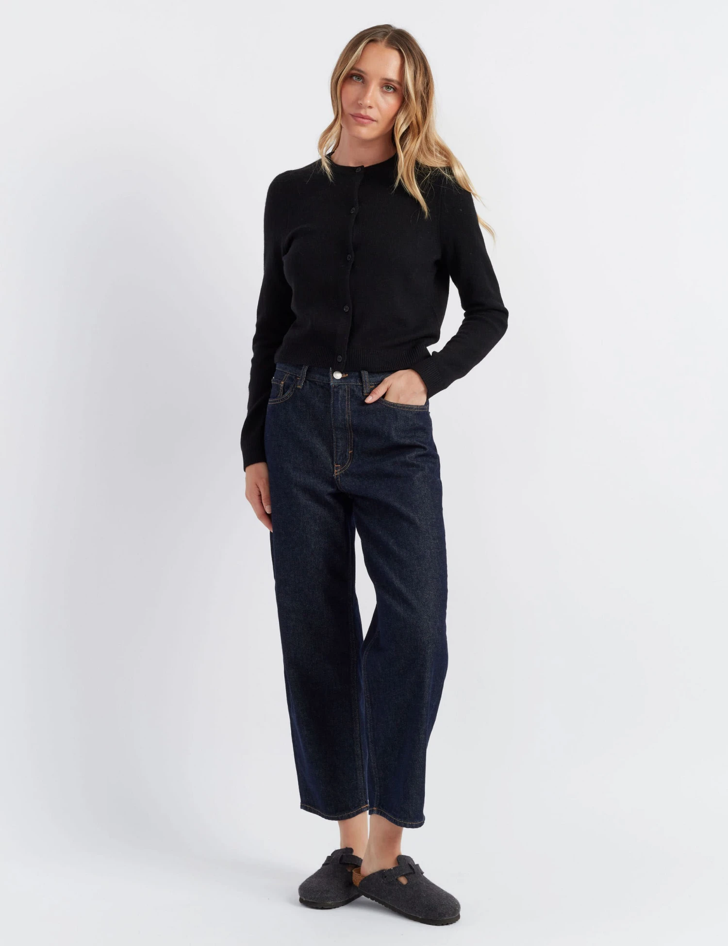 CHINTI & PARKER Pure Cashmere Button Front Slim Cropped Cardigan 1 CHINTI & PARKER Pure Cashmere Button Front Slim Cropped Cardigan