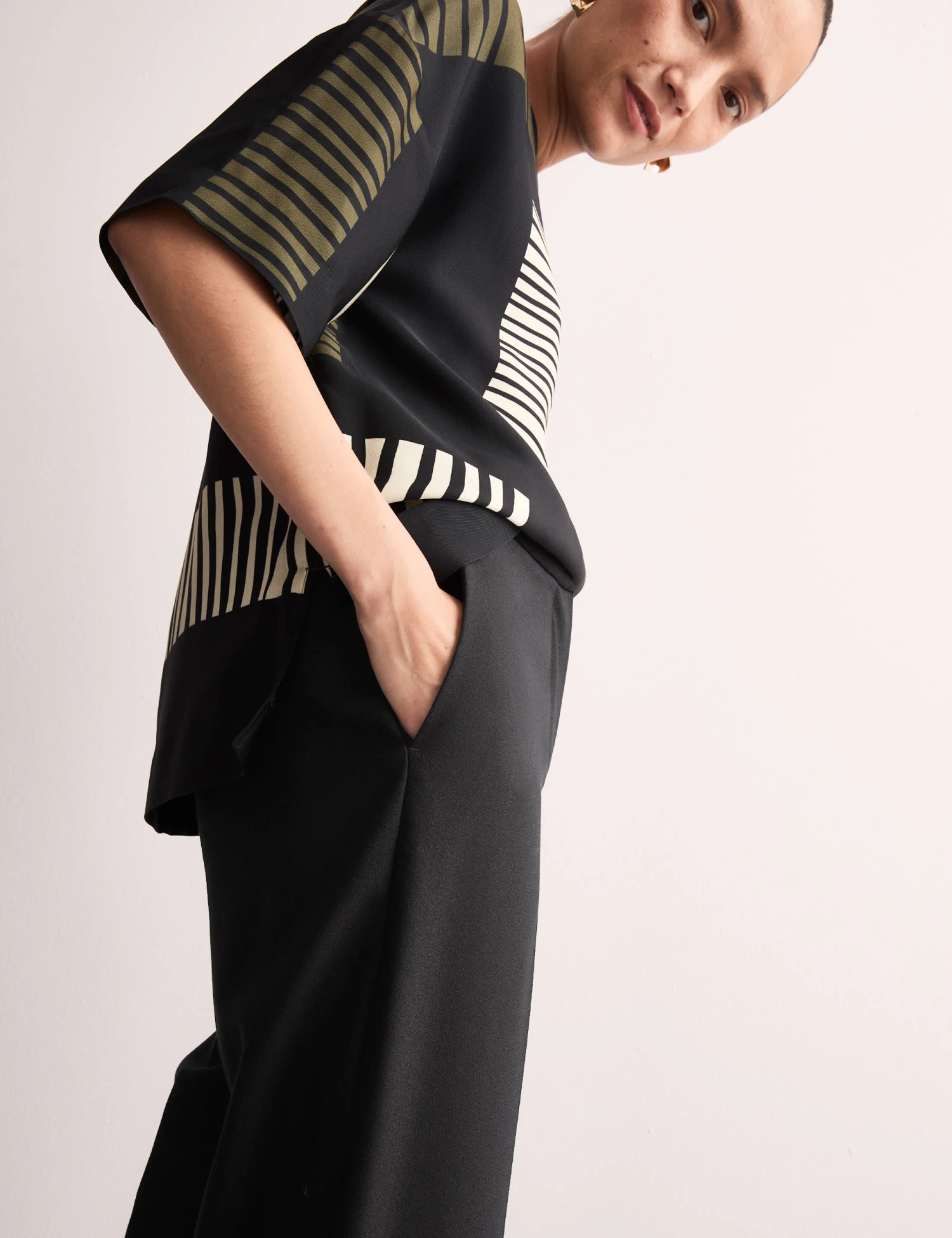 Jaeger Pure Wool Straight Leg Trousers 3 Jaeger Pure Wool Straight Leg Trousers - Image 3