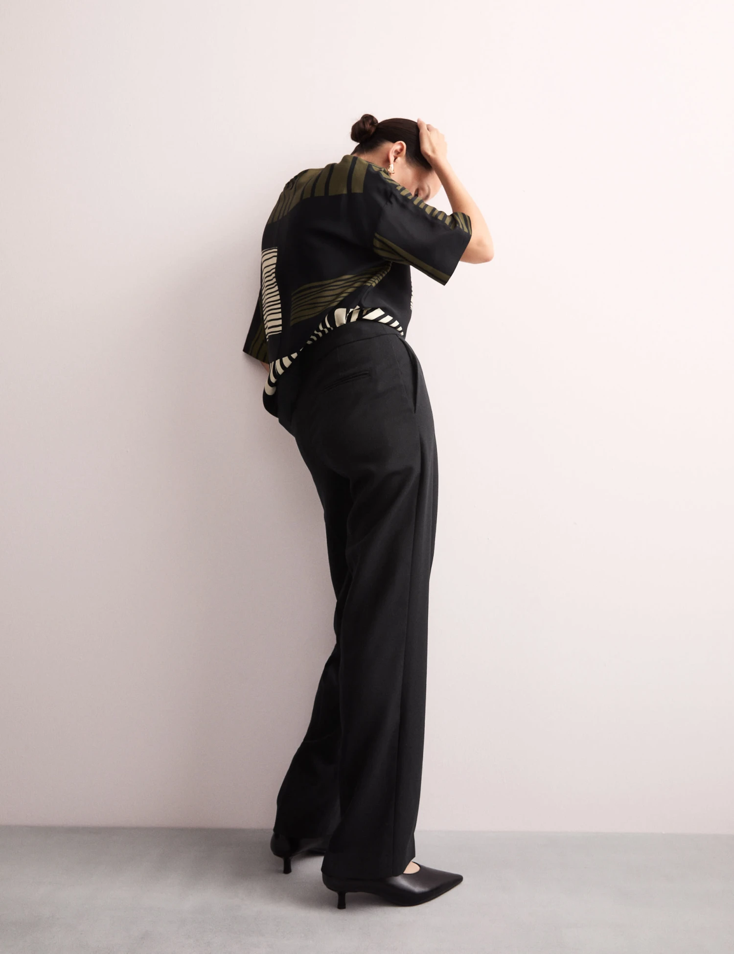 Jaeger Pure Wool Straight Leg Trousers 7 Jaeger Pure Wool Straight Leg Trousers - Image 7