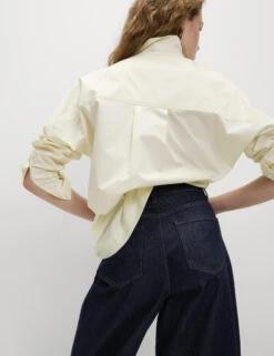 Relaxed Mid Rise Barrel Jeans -Marks And Spencer Shop Relaxed Mid Rise Barrel Jeans 2