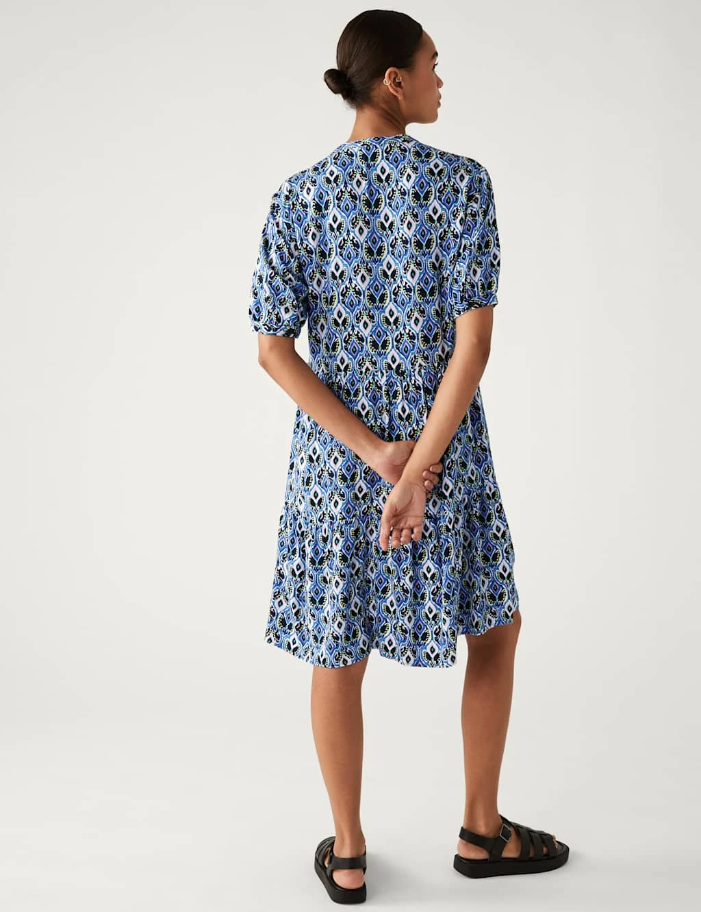 Printed Knee Length Shirt Dress 5 Printed Knee Length Shirt Dress - Image 5