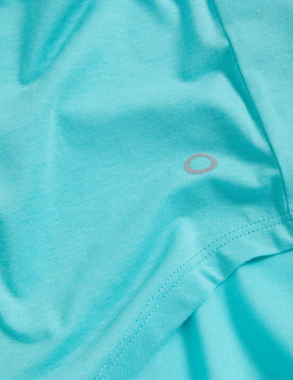 Scoop Neck Cross Back Yoga T-Shirt 6 Scoop Neck Cross Back Yoga T-Shirt - Image 6