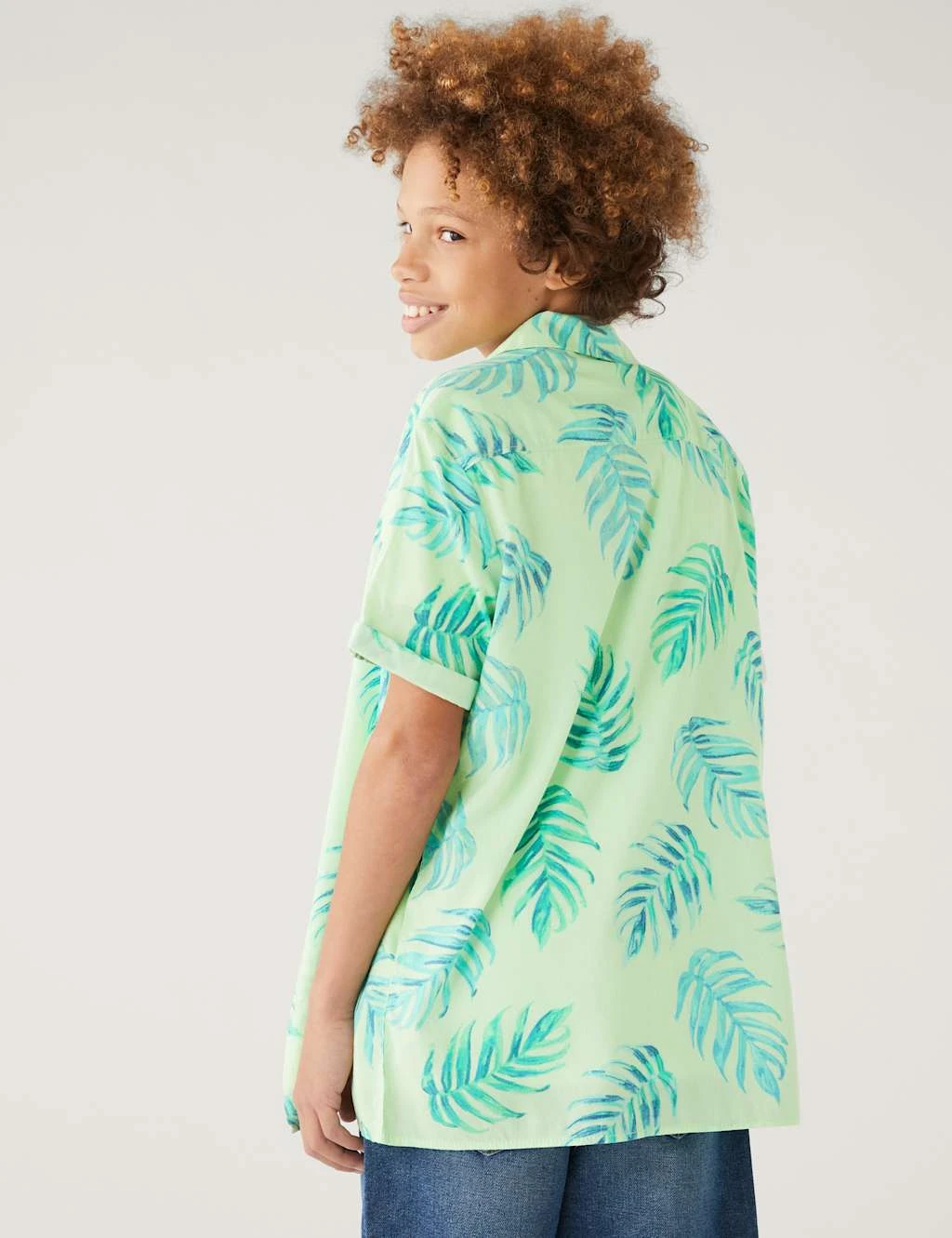 2pc Cotton Blend Leaf Shirt & T-Shirt Set (6-16 Yrs) 4 2pc Cotton Blend Leaf Shirt & T-Shirt Set (6-16 Yrs) - Image 4