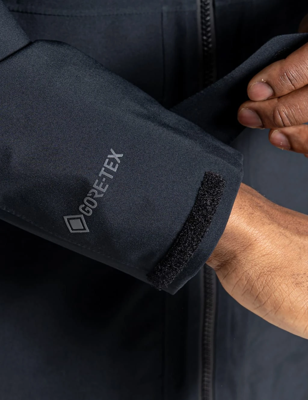 Craghoppers Gore-Tex Waterproof Hooded Parka Jacket 5 Craghoppers Gore-Tex Waterproof Hooded Parka Jacket - Image 5