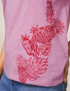 WHITE STUFF Pure Cotton Embroidered T-Shirt 7 WHITE STUFF Pure Cotton Embroidered T-Shirt -Marks And Spencer Shop SD 10 T83 5386W A4 X EC 1