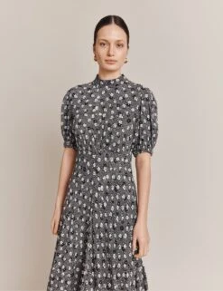 Ghost Crepe Floral High Neck Midi Tea Dress -Marks And Spencer Shop SD 10 T83 5949W Y4 X EC 3