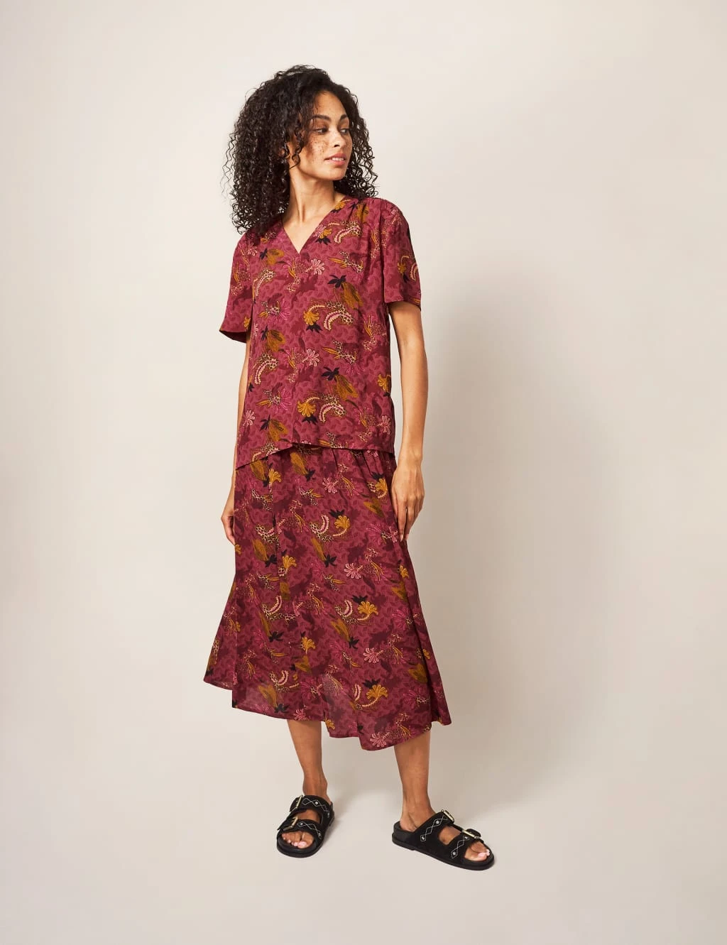 WHITE STUFF Printed V-Neck Blouse 4 WHITE STUFF Printed V-Neck Blouse - Image 4