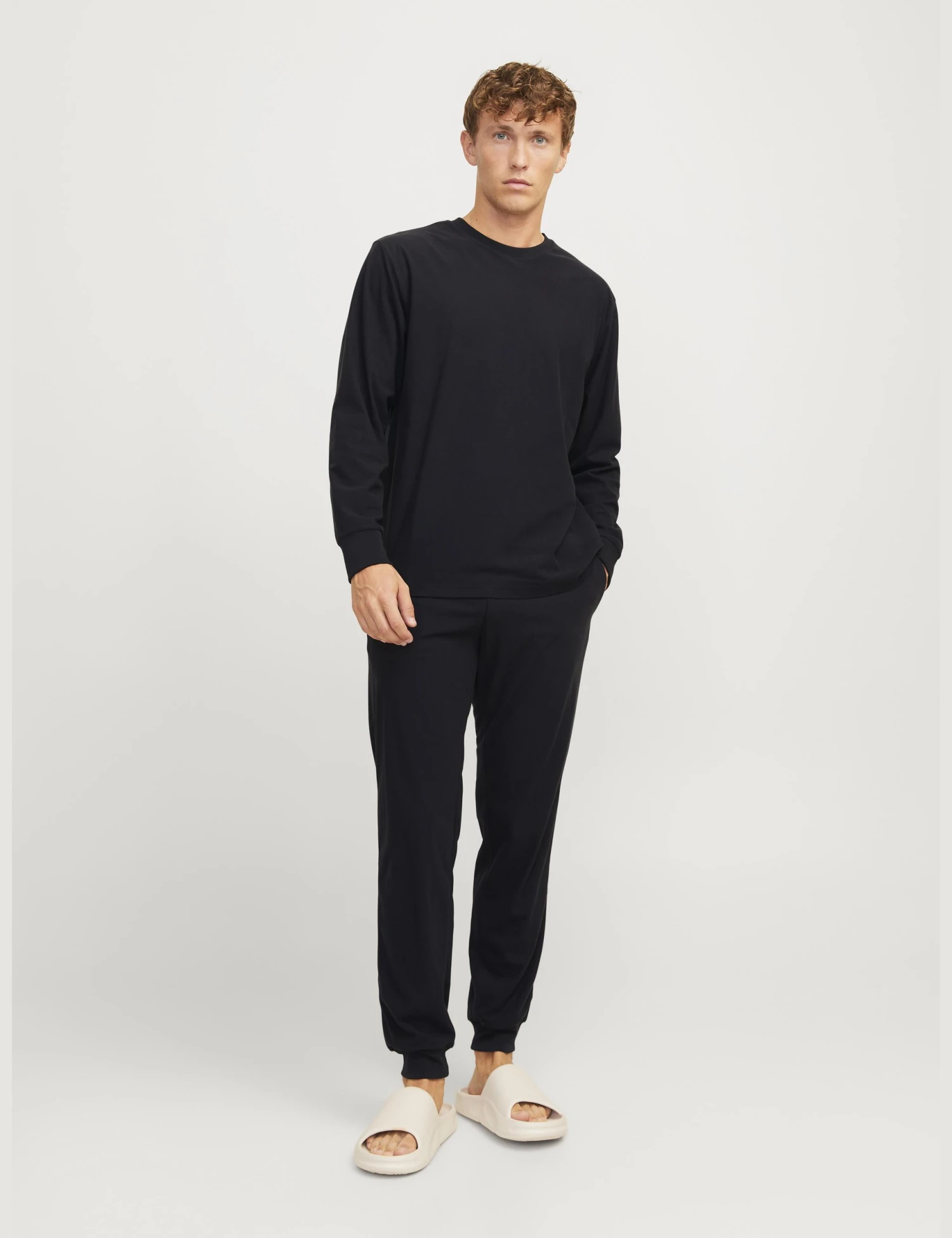 Jack & Jones Sweatshirt & Joggers Lounge Set 1 Jack & Jones Sweatshirt & Joggers Lounge Set