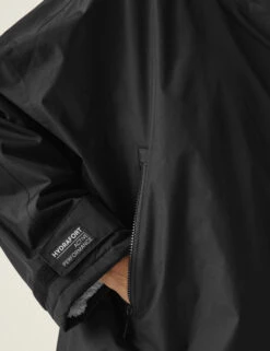 Regatta Waterproof Unisex Changing Robe -Marks And Spencer Shop Waterproof Unisex Changing Robe 4