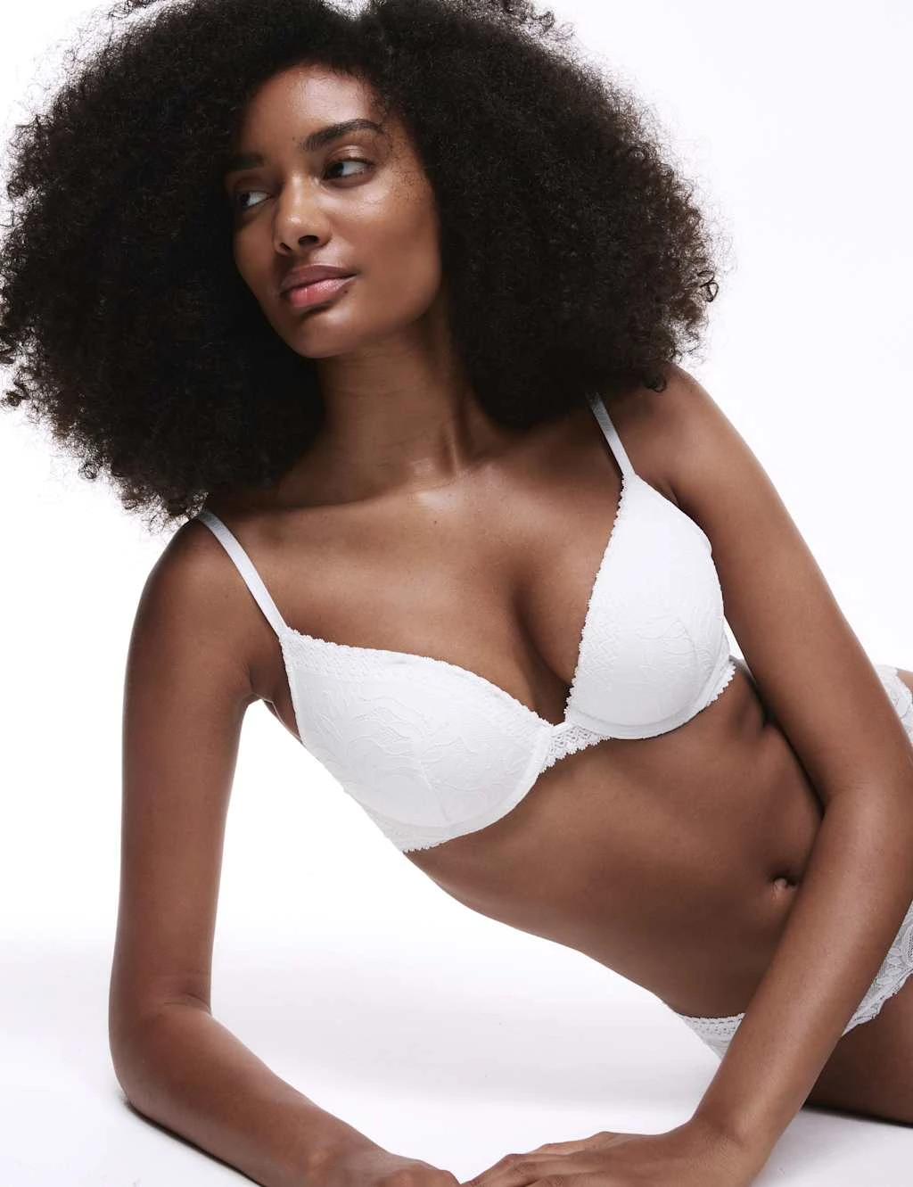 Flexifit™ Lace Wired Push-Up Bra A-E 12 Flexifit™ Lace Wired Push-Up Bra A-E - Image 12