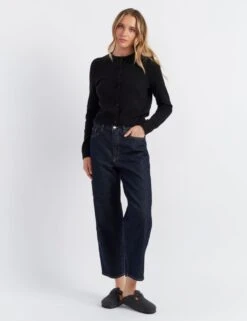 CHINTI & PARKER Pure Cashmere Button Front Slim Cropped Cardigan 9 CHINTI & PARKER Pure Cashmere Button Front Slim Cropped Cardigan -Marks And Spencer Shop pure cashmere button front slim cropped cardigan 3