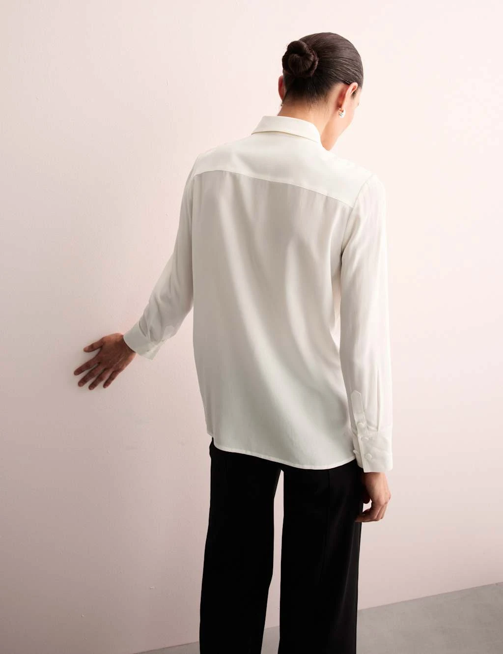 Jaeger Pure Silk Collared Button Through Shirt 12 Jaeger Pure Silk Collared Button Through Shirt - Image 12