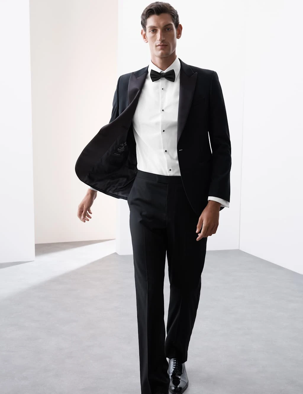 Tailored Fit Performance Pure Cotton Shirt 17 Tailored Fit Performance Pure Cotton Shirt - Image 17